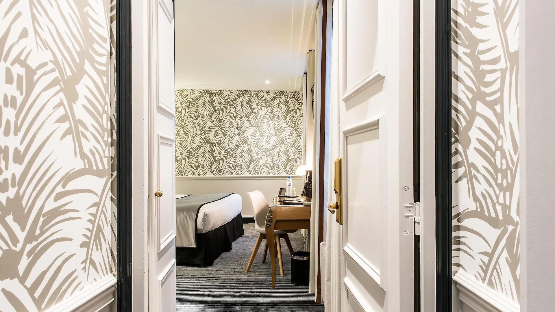 Jardin Le Brea Hotel Paris
