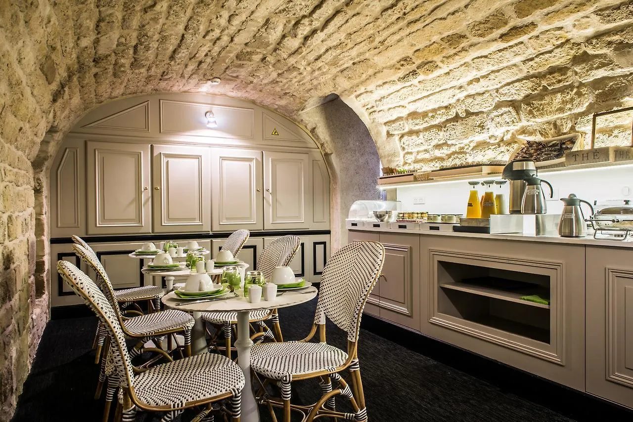 Hotel Jardin Le Bréa 3*